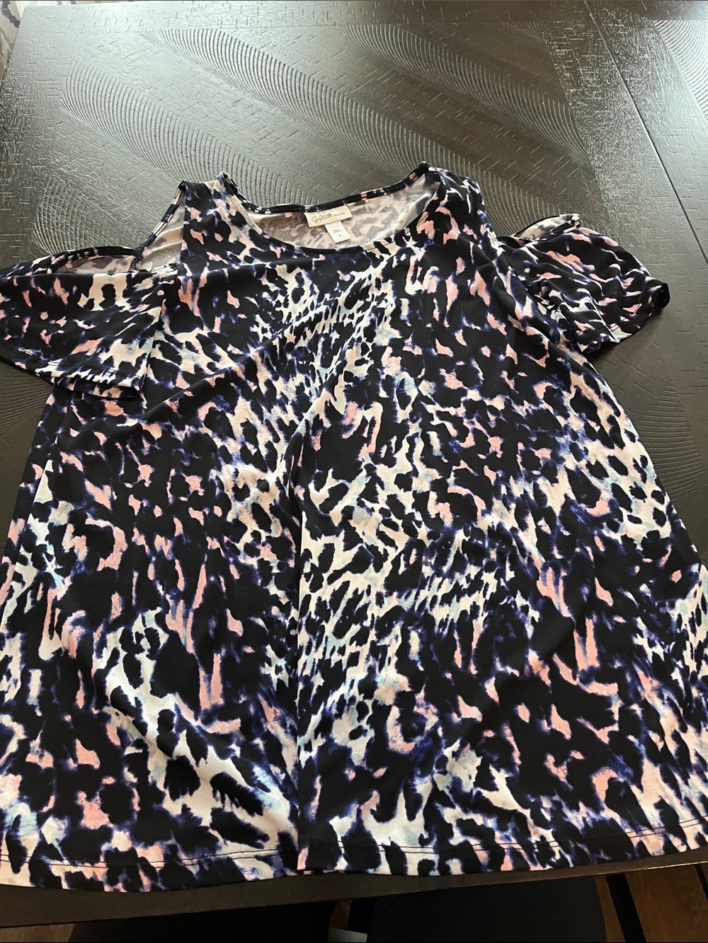 Avenue Black, Pink & White Cold-Shoulder Animal Print Blouse